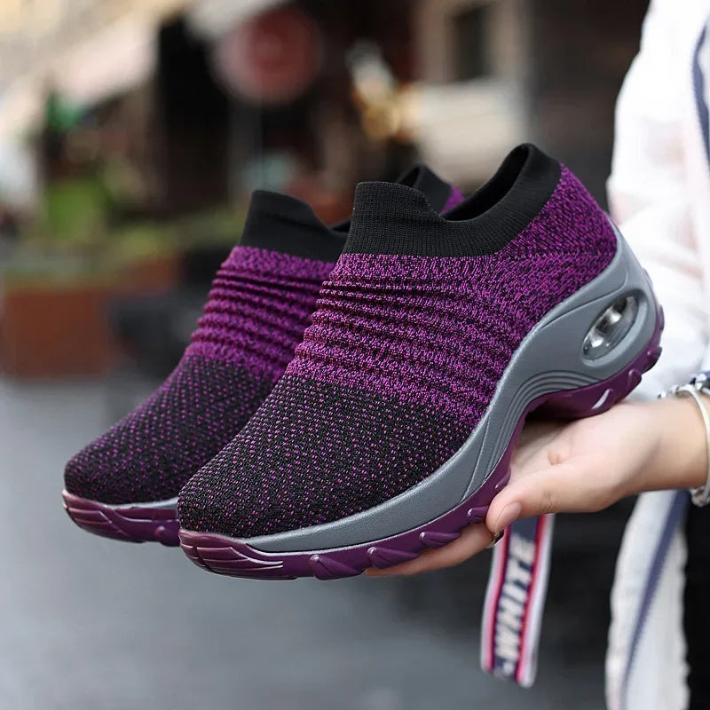 TÊNIS FEMININO ORTOPÉDICO – VERSÁTIL, CONFORTO E ANTIDERRAPANTE