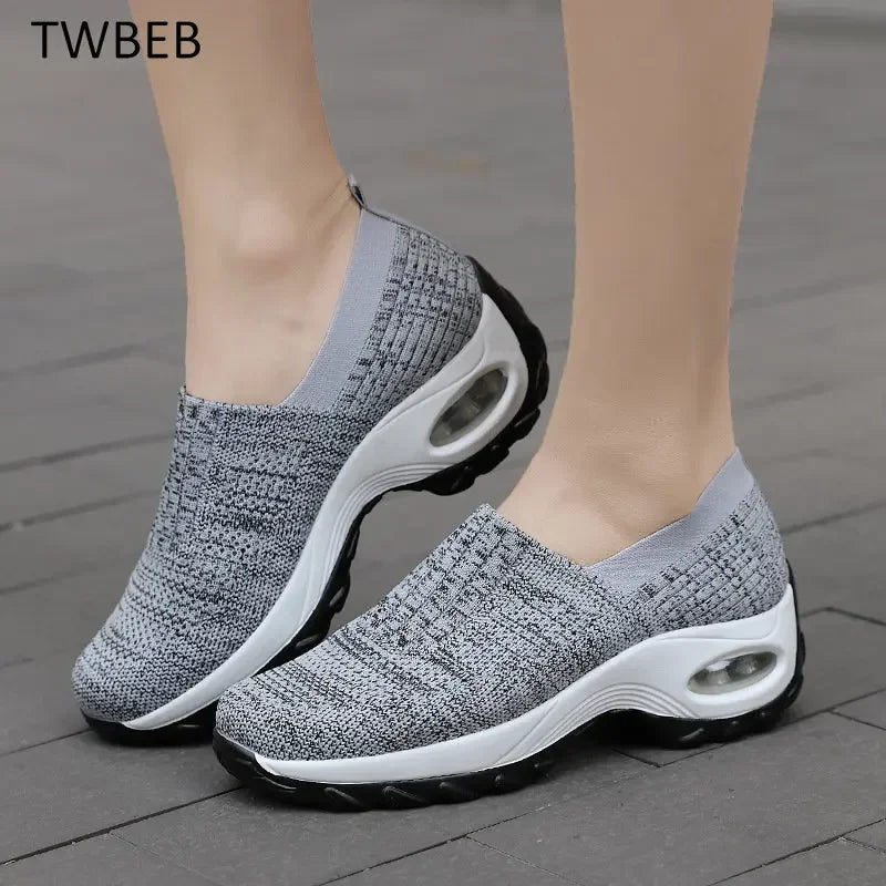 TÊNIS FEMININO CONFORTO ORTOPÉDICO